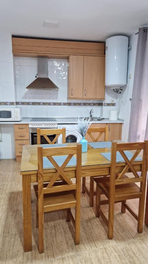 شقة Apartamento Baeza Cozar 1 المظهر الخارجي الصورة